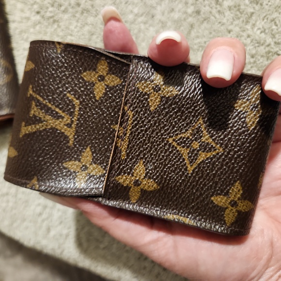 LOUIS VUITTON Etui Cigarette/Accessory Case Authentication #CT0026 - Picture 16 of 16